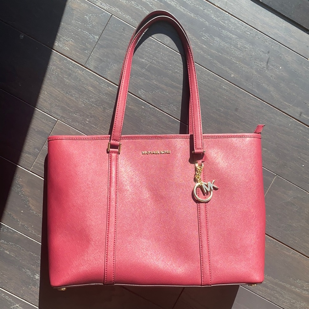 Michael Kors- leather tote